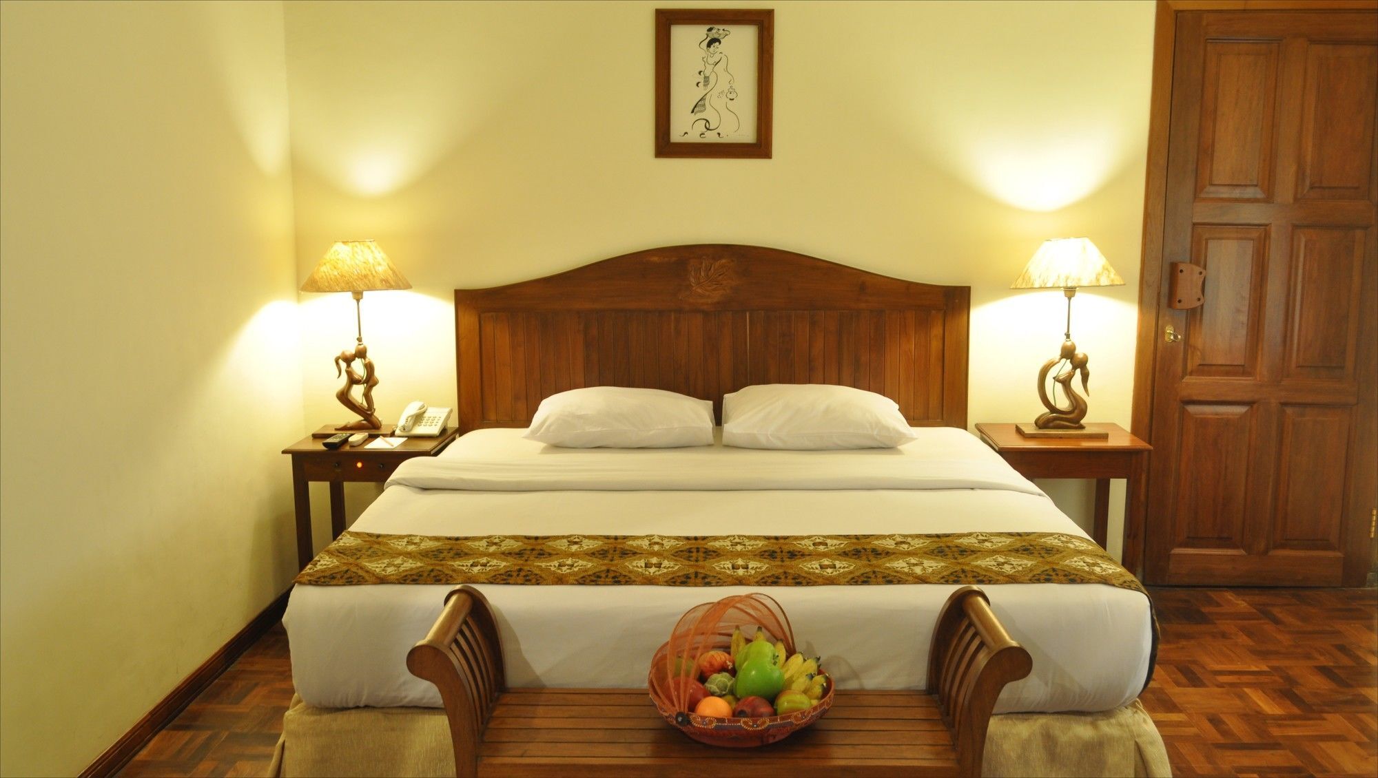 Bukit Daun Hotel And Resort Кедири Екстериор снимка